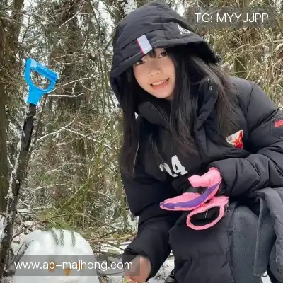 裘弋印